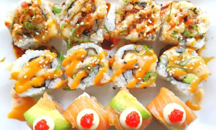 24-Piece sushi platter