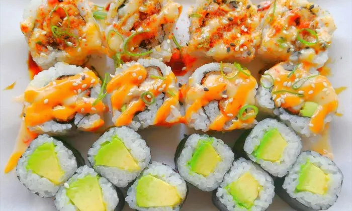 24-Piece sushi platter