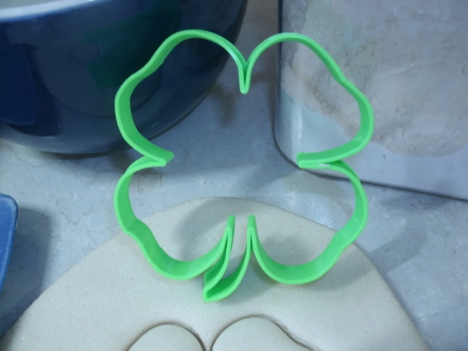 4H Clover Lucky Leaf Pledge Head Heart Health Hands Cookie Cutter USA PR2436