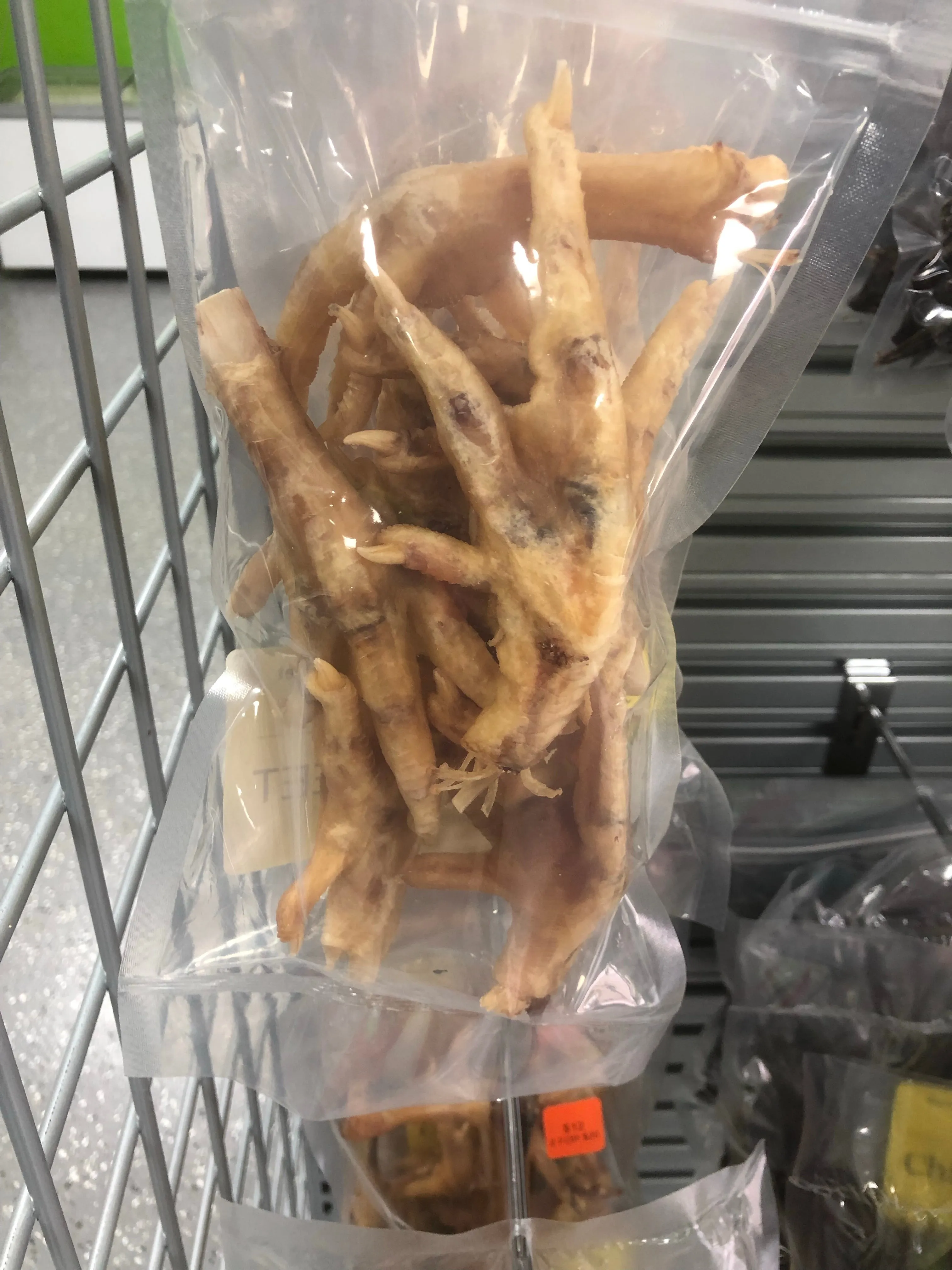 Chicken Feet **Dehydrated PET CANDY Treat