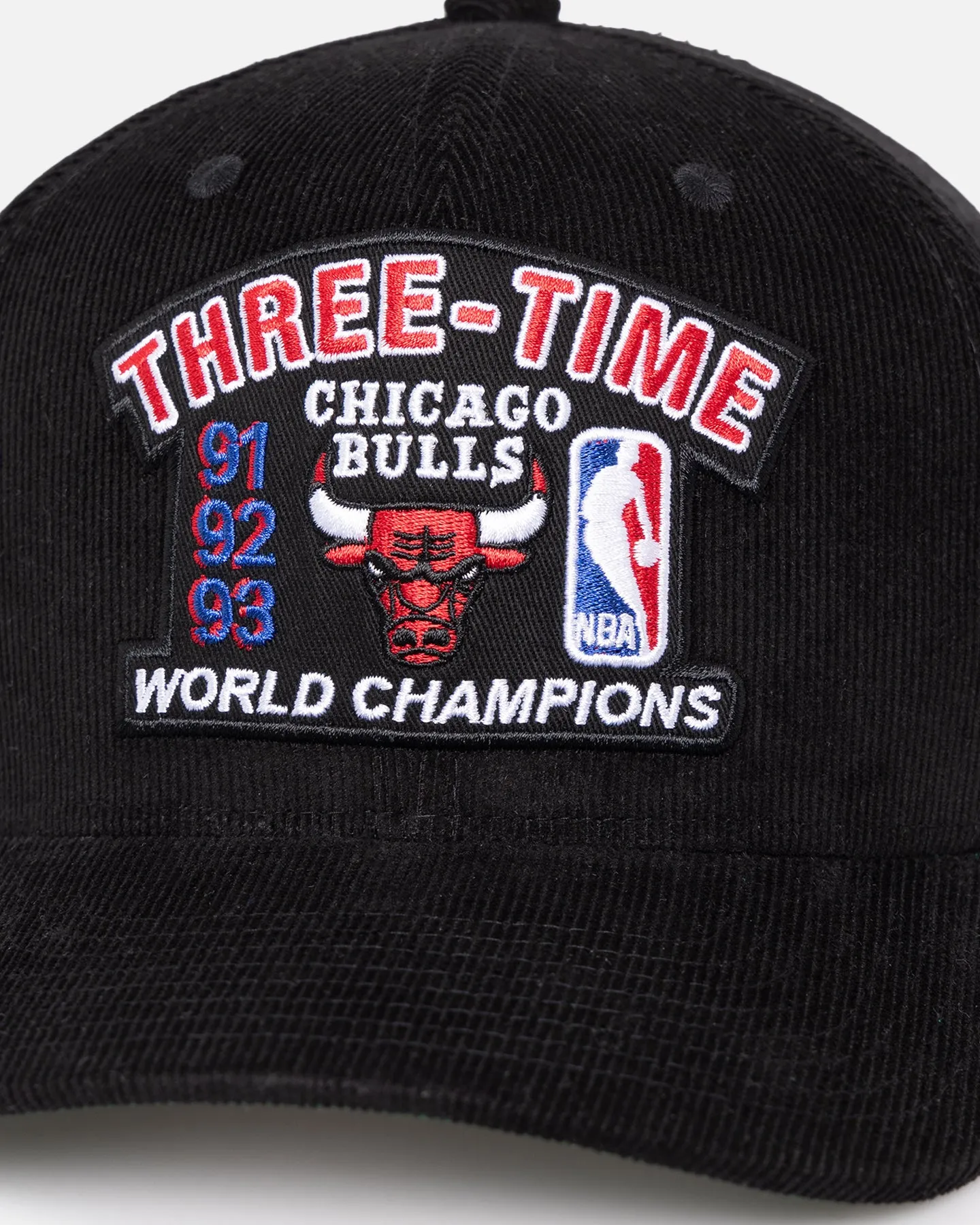 Mitchell & Ness Chicago Bulls 3 Time OG Corduroy Snapback Black