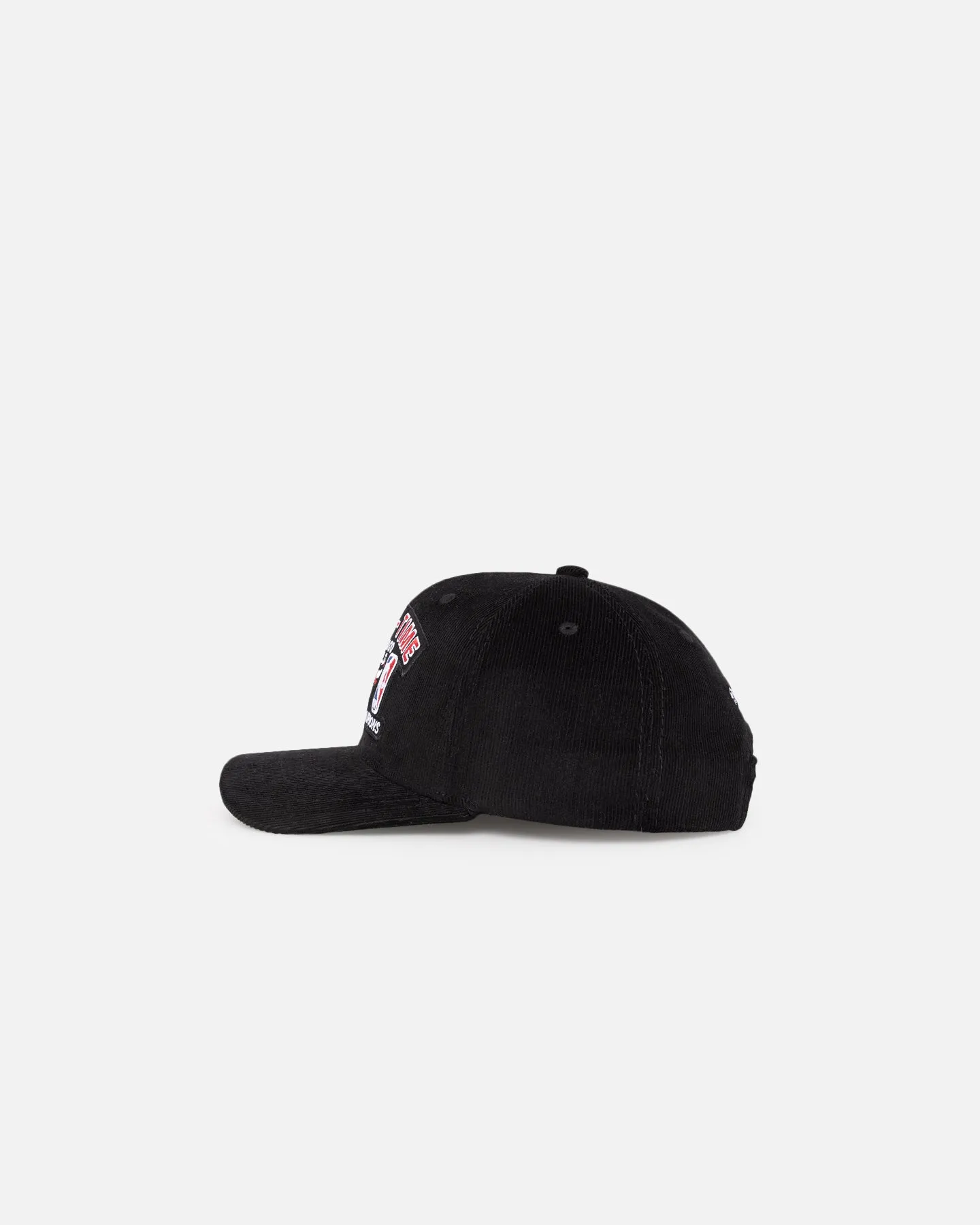 Mitchell & Ness Chicago Bulls 3 Time OG Corduroy Snapback Black
