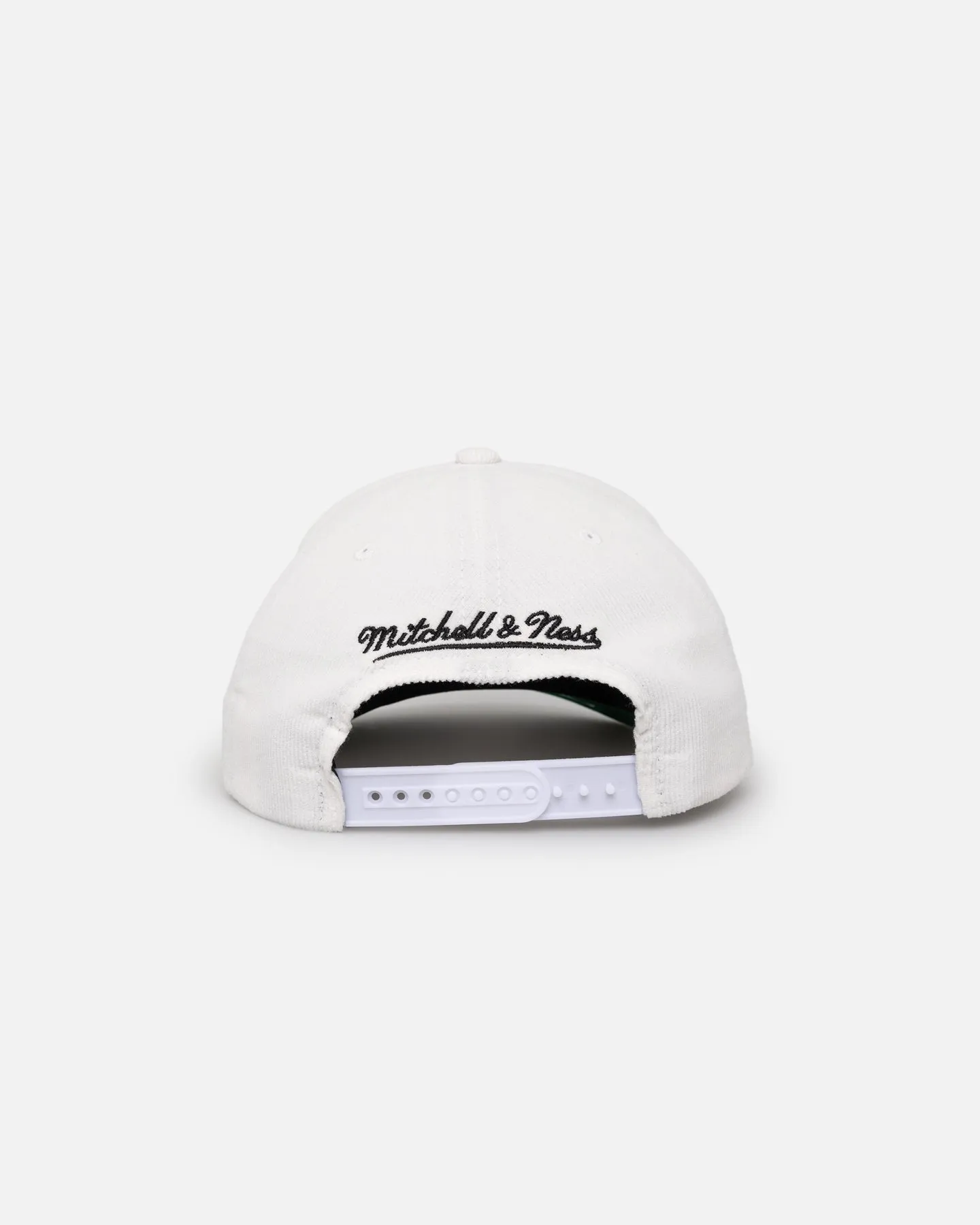 Mitchell & Ness Chicago Bulls 3 Time OG Corduroy Snapback White